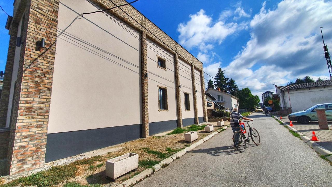 Castello Inn Smederevska Palanka Exterior photo